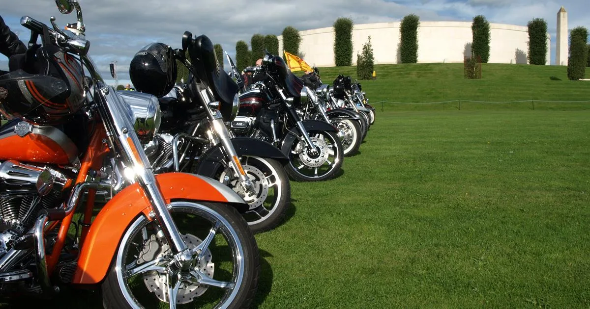Ride to the Wall